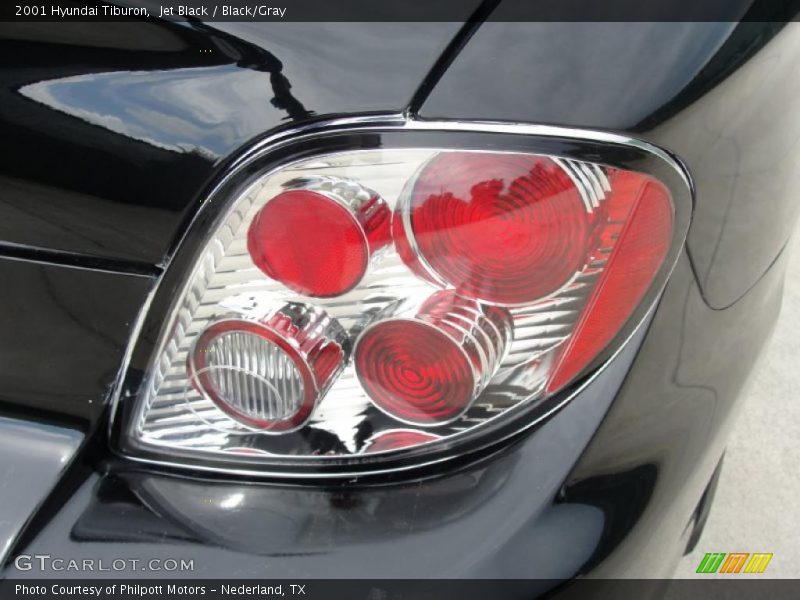 Jet Black / Black/Gray 2001 Hyundai Tiburon