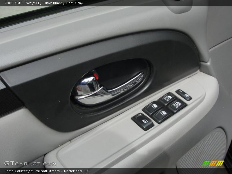Onyx Black / Light Gray 2005 GMC Envoy SLE