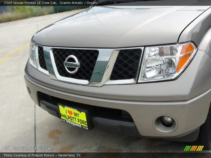 Granite Metallic / Desert 2006 Nissan Frontier LE Crew Cab