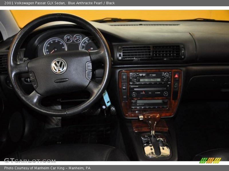 Blue Anthracite Pearl / Black 2001 Volkswagen Passat GLX Sedan