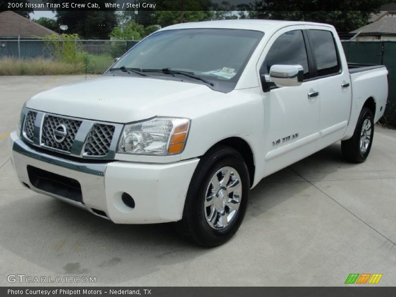White / Steel Gray 2006 Nissan Titan SE Crew Cab