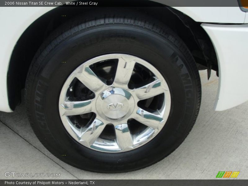 White / Steel Gray 2006 Nissan Titan SE Crew Cab