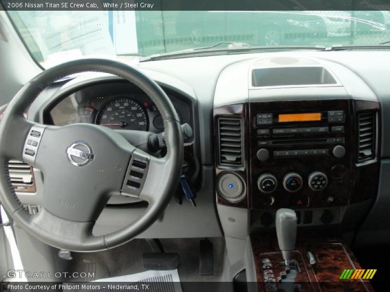 White / Steel Gray 2006 Nissan Titan SE Crew Cab