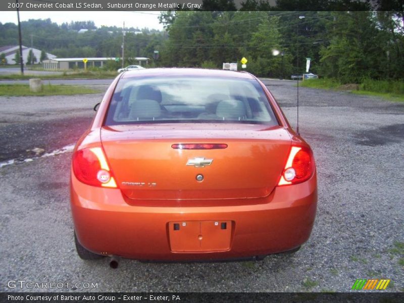 Sunburst Orange Metallic / Gray 2007 Chevrolet Cobalt LS Sedan