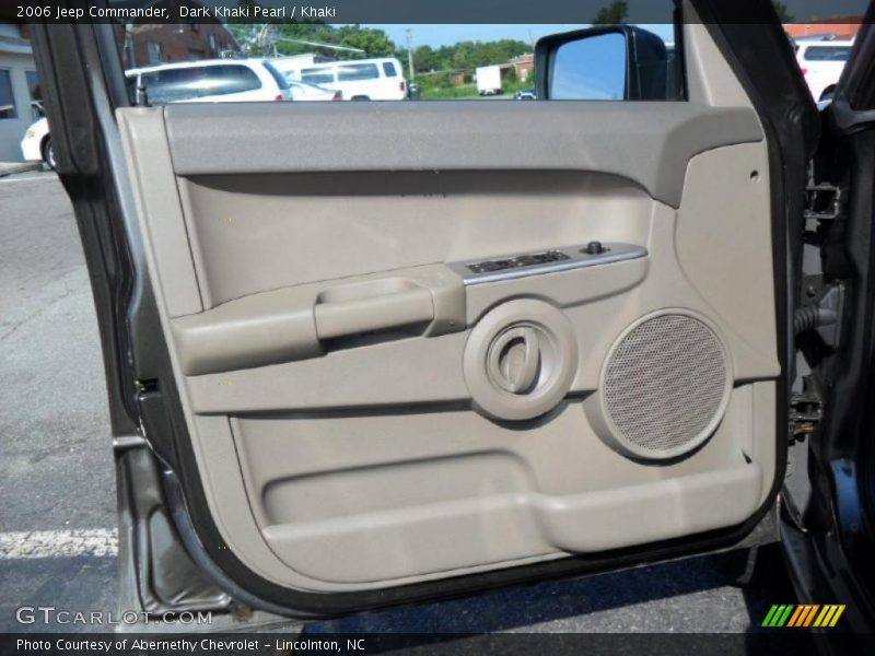 Dark Khaki Pearl / Khaki 2006 Jeep Commander