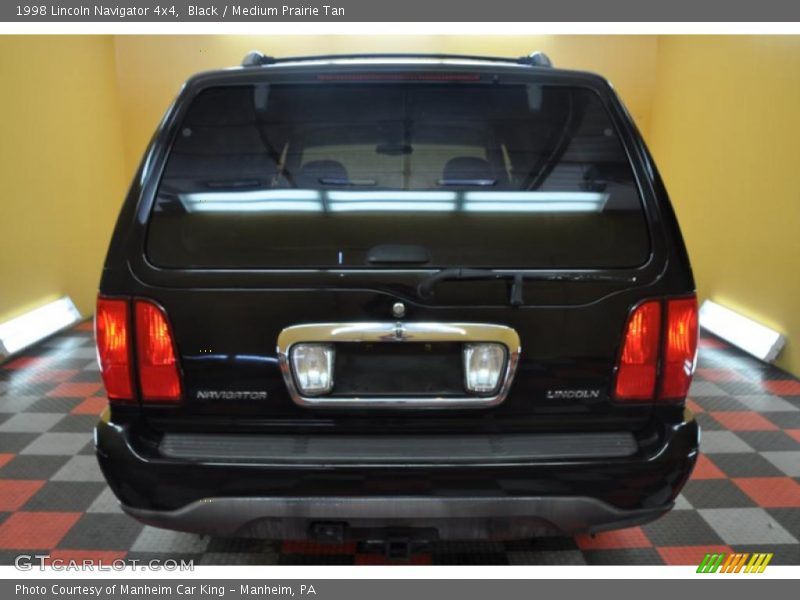 Black / Medium Prairie Tan 1998 Lincoln Navigator 4x4