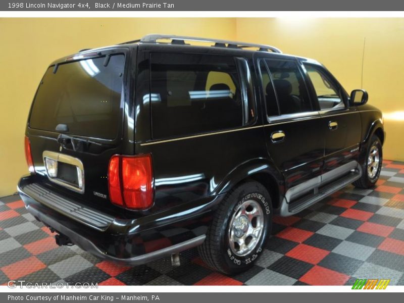 Black / Medium Prairie Tan 1998 Lincoln Navigator 4x4