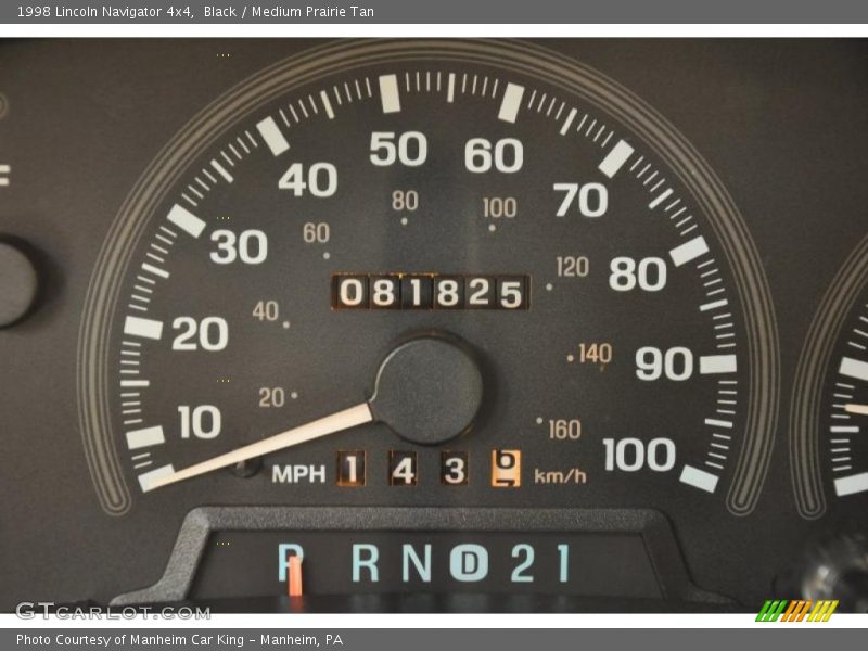 Black / Medium Prairie Tan 1998 Lincoln Navigator 4x4