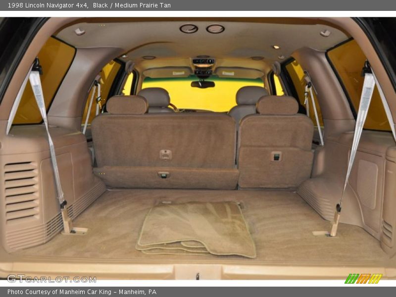 Black / Medium Prairie Tan 1998 Lincoln Navigator 4x4