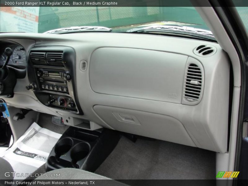 Black / Medium Graphite 2000 Ford Ranger XLT Regular Cab