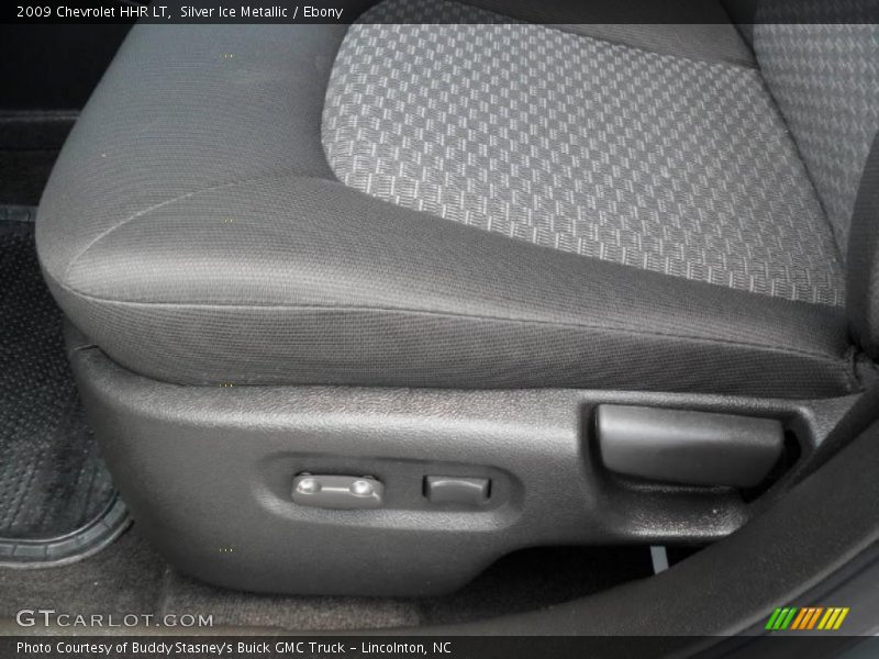 Silver Ice Metallic / Ebony 2009 Chevrolet HHR LT
