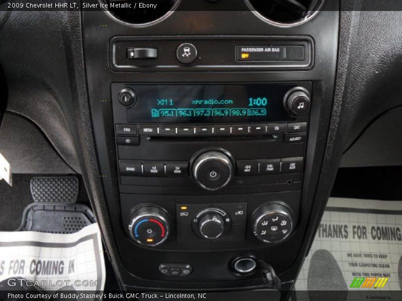 Silver Ice Metallic / Ebony 2009 Chevrolet HHR LT