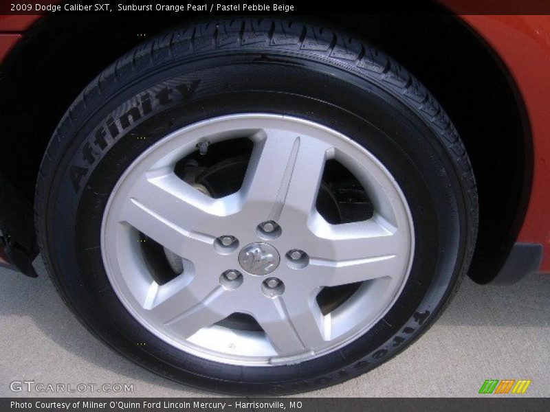 Sunburst Orange Pearl / Pastel Pebble Beige 2009 Dodge Caliber SXT