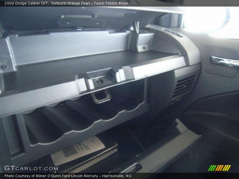 Sunburst Orange Pearl / Pastel Pebble Beige 2009 Dodge Caliber SXT