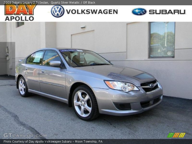 Quartz Silver Metallic / Off Black 2009 Subaru Legacy 2.5i Sedan