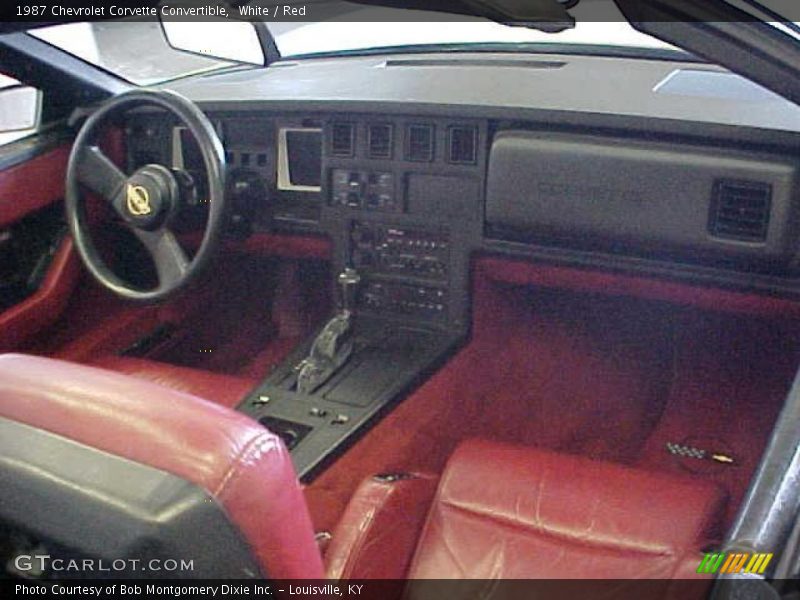 White / Red 1987 Chevrolet Corvette Convertible