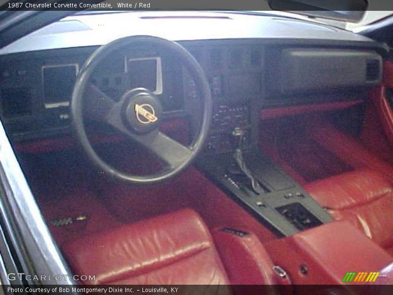 White / Red 1987 Chevrolet Corvette Convertible