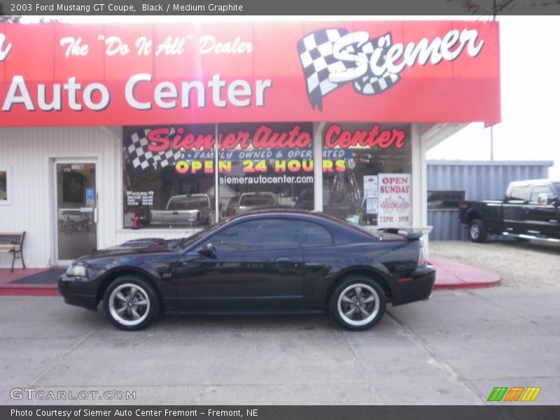 Black / Medium Graphite 2003 Ford Mustang GT Coupe