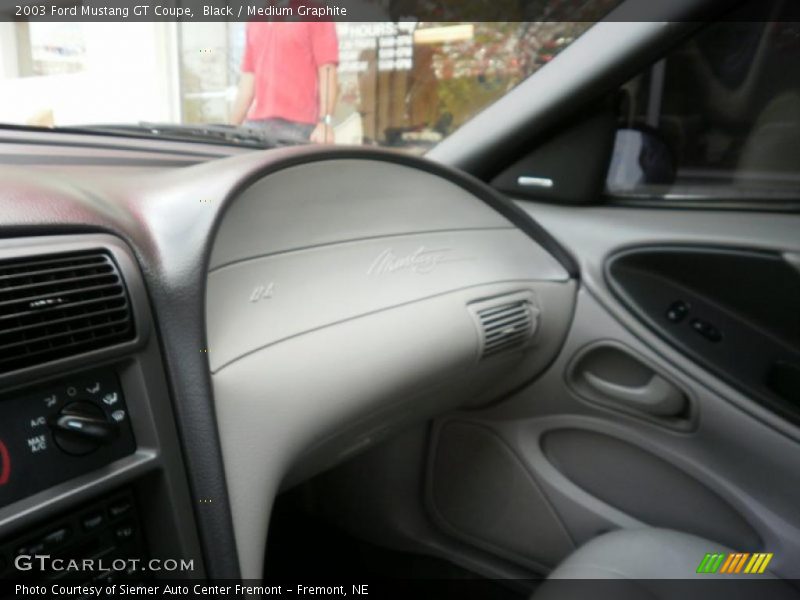 Black / Medium Graphite 2003 Ford Mustang GT Coupe