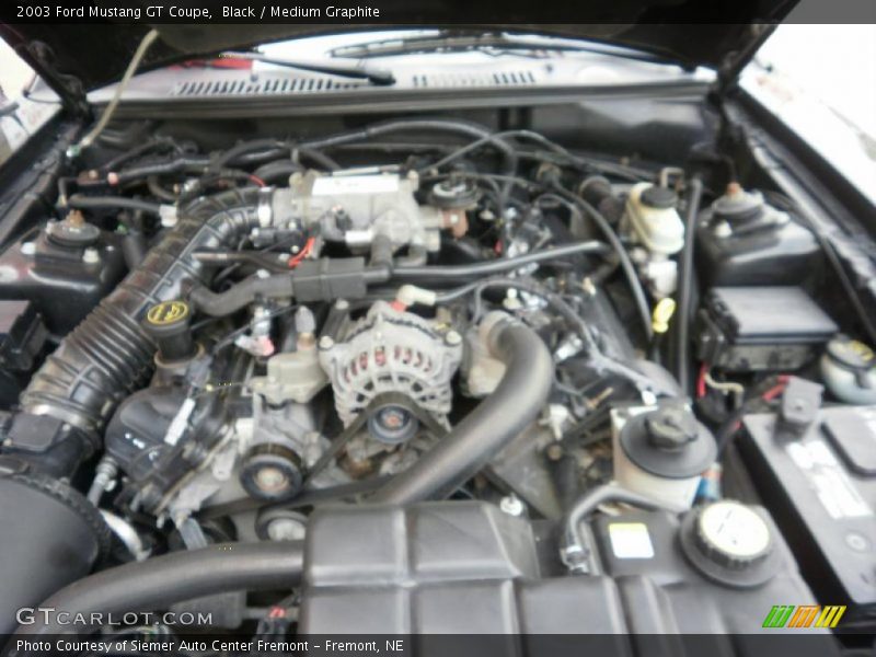 Black / Medium Graphite 2003 Ford Mustang GT Coupe