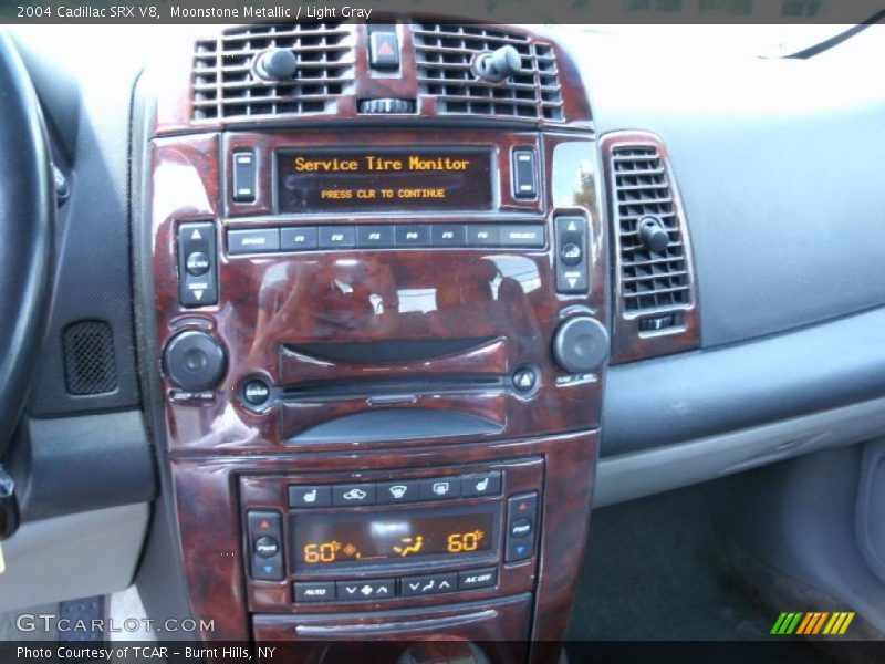 Moonstone Metallic / Light Gray 2004 Cadillac SRX V8