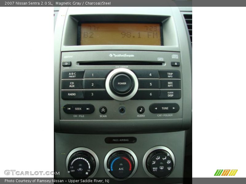 Magnetic Gray / Charcoal/Steel 2007 Nissan Sentra 2.0 SL