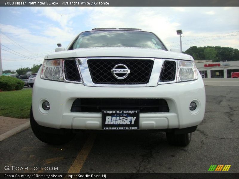 Avalanche White / Graphite 2008 Nissan Pathfinder SE 4x4