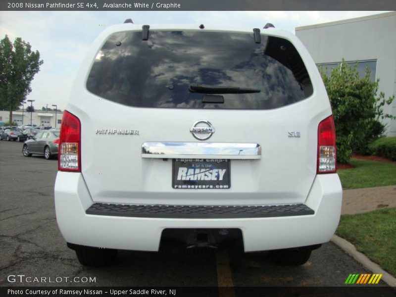 Avalanche White / Graphite 2008 Nissan Pathfinder SE 4x4