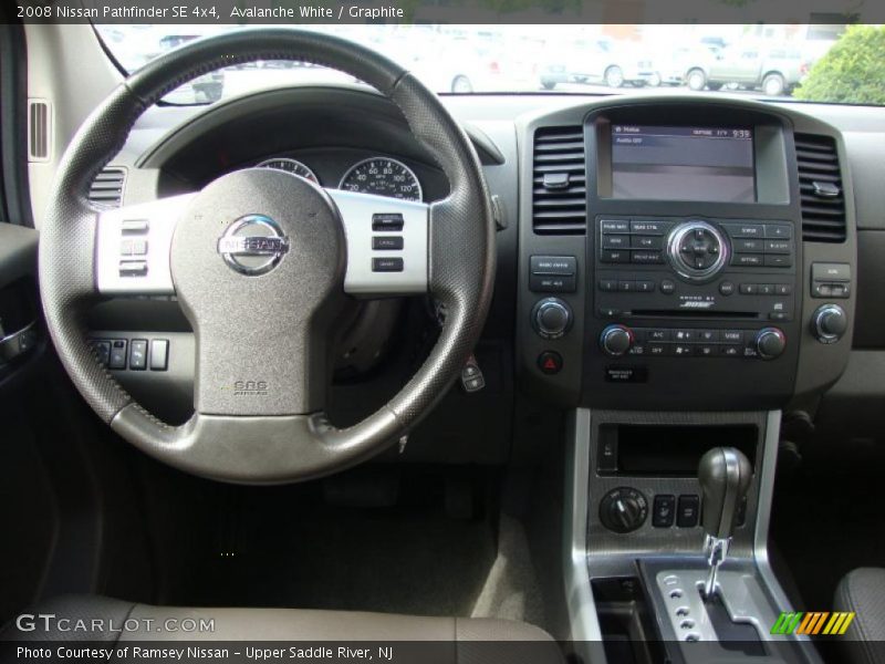 Avalanche White / Graphite 2008 Nissan Pathfinder SE 4x4