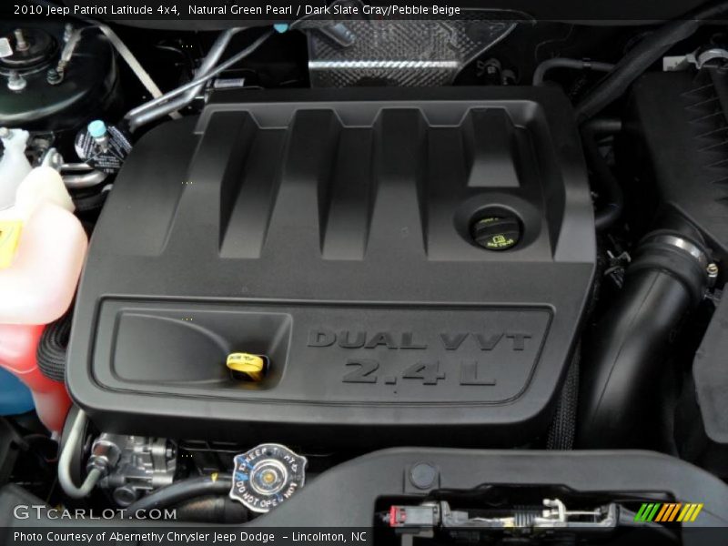 Natural Green Pearl / Dark Slate Gray/Pebble Beige 2010 Jeep Patriot Latitude 4x4