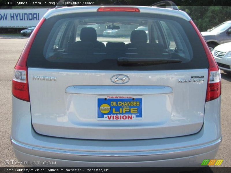 Quicksilver / Black 2010 Hyundai Elantra Touring SE