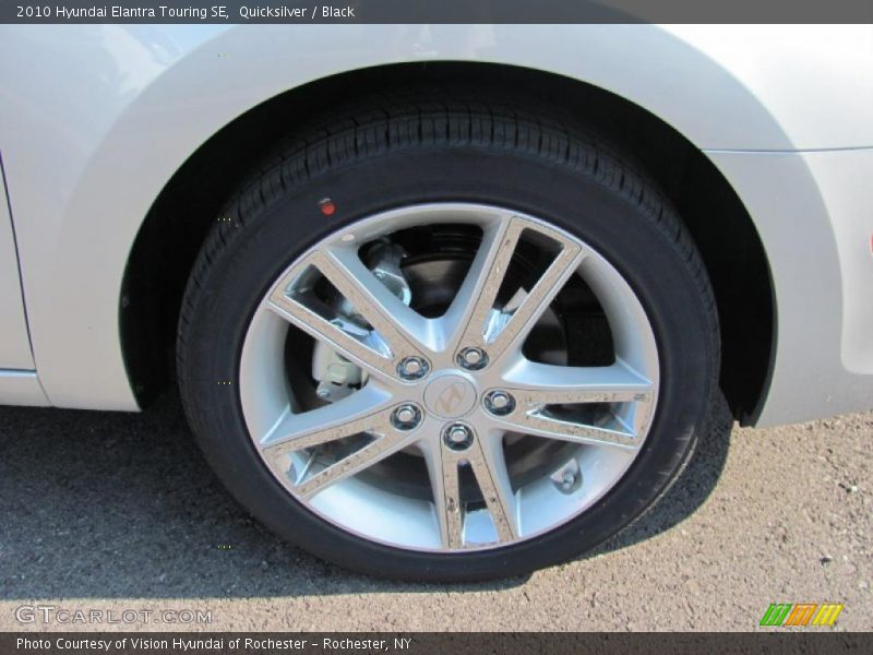 Quicksilver / Black 2010 Hyundai Elantra Touring SE