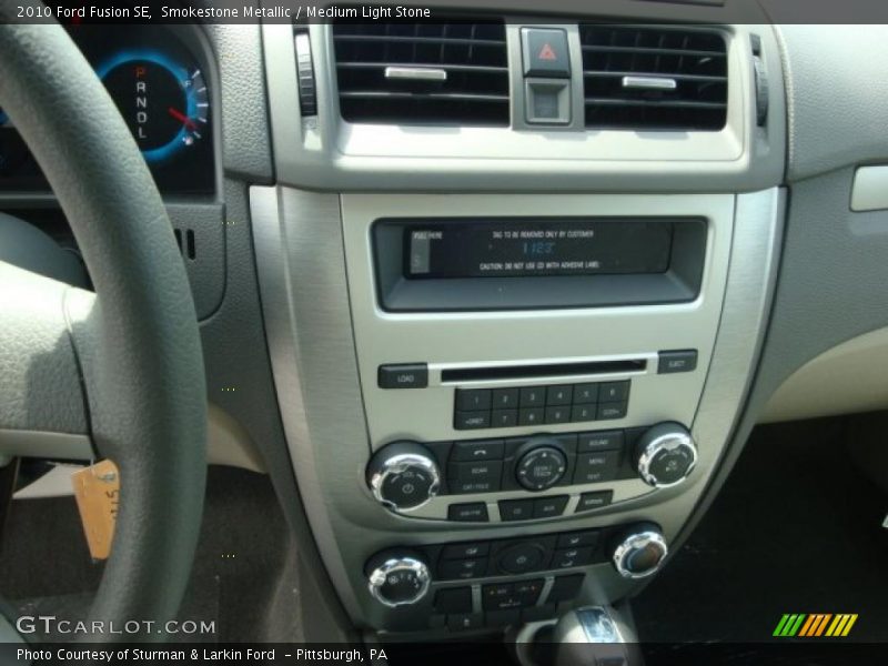 Smokestone Metallic / Medium Light Stone 2010 Ford Fusion SE