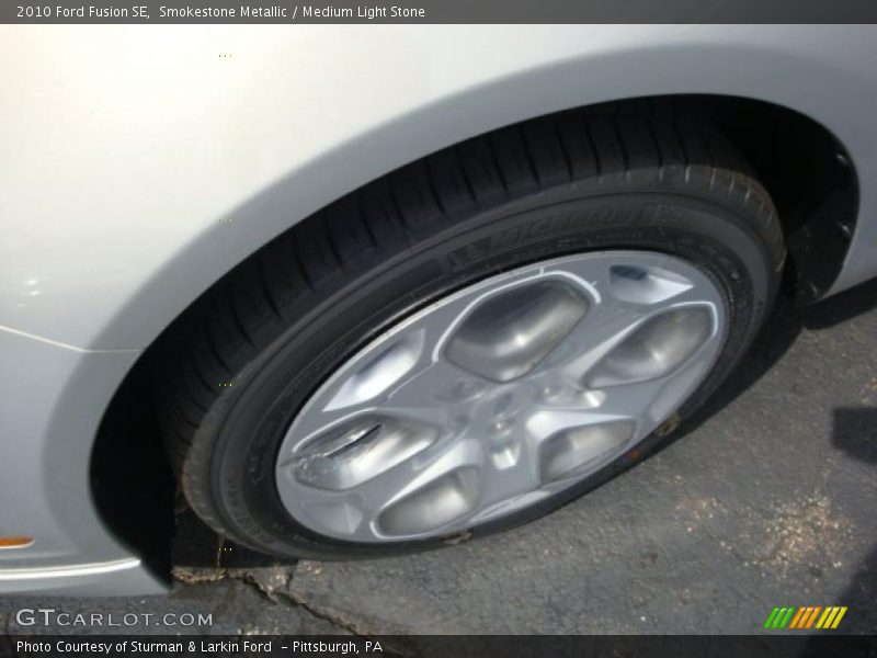 Smokestone Metallic / Medium Light Stone 2010 Ford Fusion SE