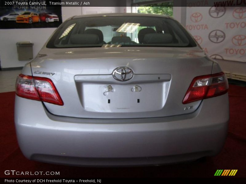 Titanium Metallic / Ash 2007 Toyota Camry LE