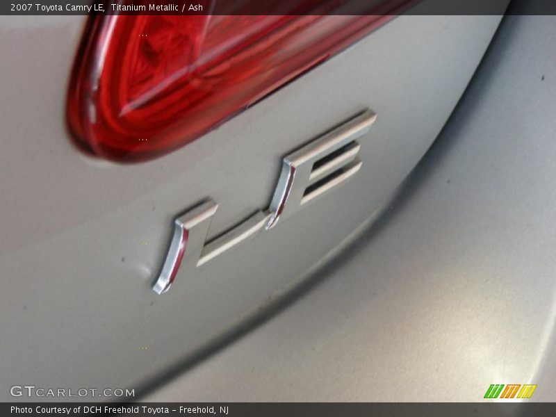 Titanium Metallic / Ash 2007 Toyota Camry LE