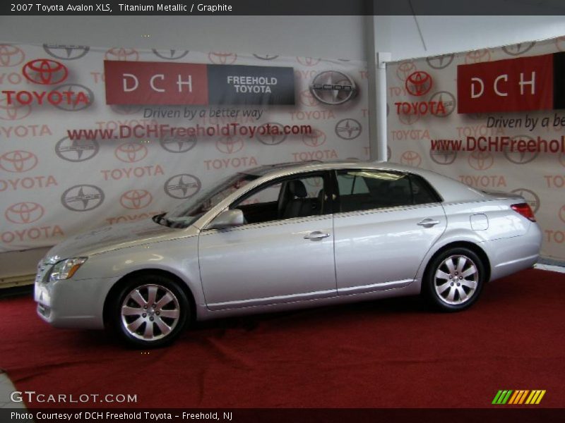 Titanium Metallic / Graphite 2007 Toyota Avalon XLS