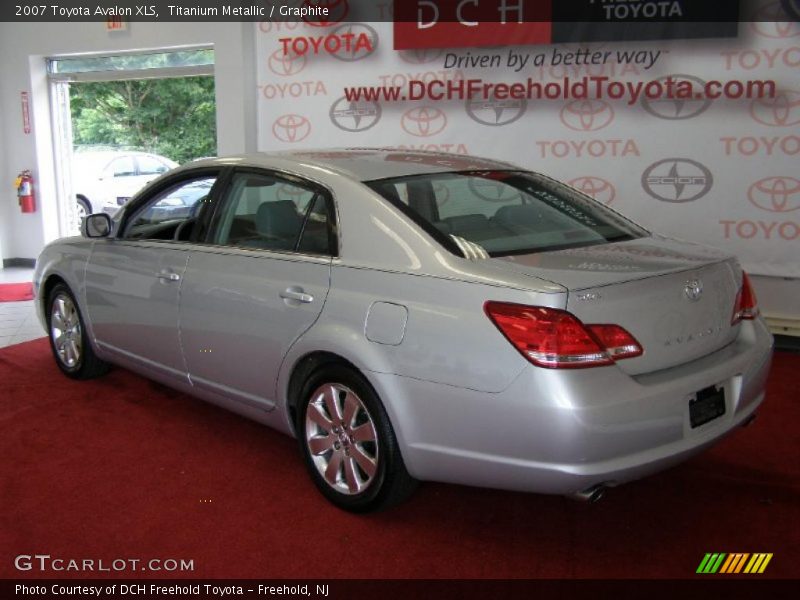 Titanium Metallic / Graphite 2007 Toyota Avalon XLS