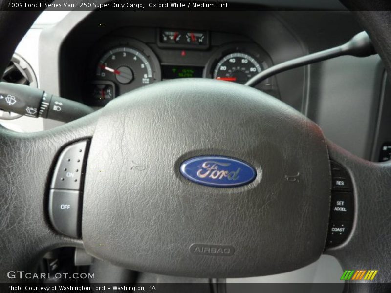 Oxford White / Medium Flint 2009 Ford E Series Van E250 Super Duty Cargo