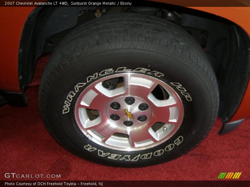 Sunburst Orange Metallic / Ebony 2007 Chevrolet Avalanche LT 4WD