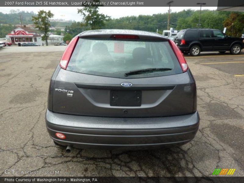 Liquid Grey Metallic / Charcoal/Light Flint 2007 Ford Focus ZX5 SE Hatchback