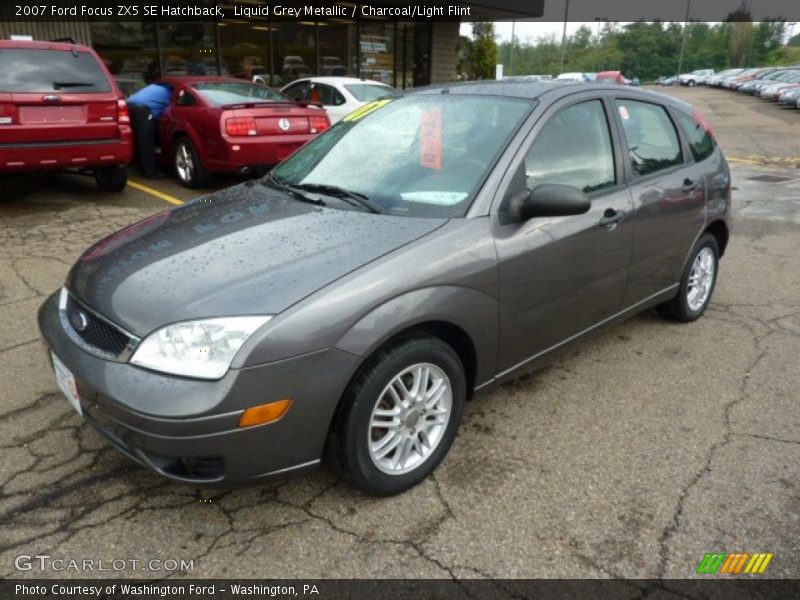 Liquid Grey Metallic / Charcoal/Light Flint 2007 Ford Focus ZX5 SE Hatchback