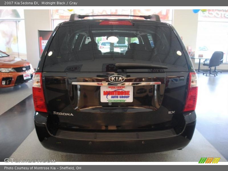 Midnight Black / Gray 2007 Kia Sedona EX