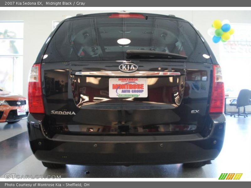 Midnight Black / Gray 2007 Kia Sedona EX