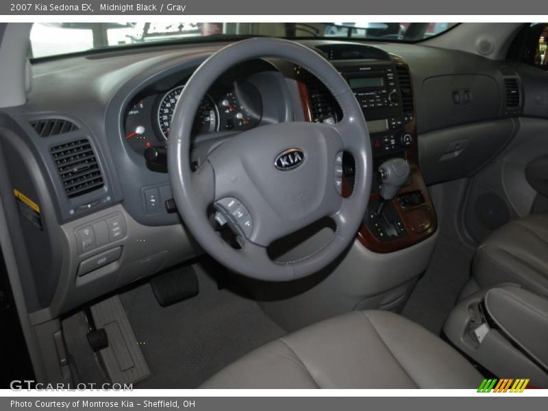 Midnight Black / Gray 2007 Kia Sedona EX