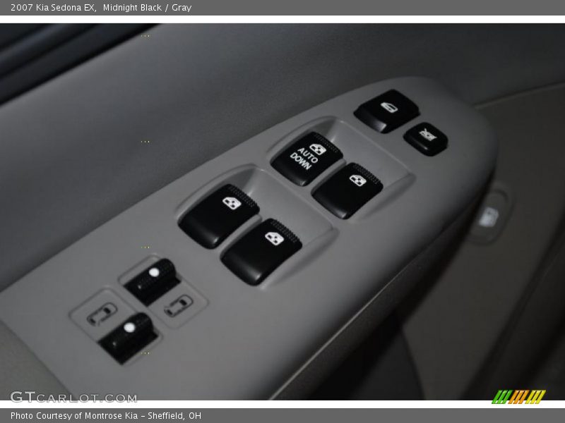 Midnight Black / Gray 2007 Kia Sedona EX