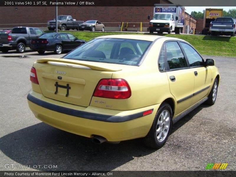 Panama Yellow / Off Black 2001 Volvo S40 1.9T SE