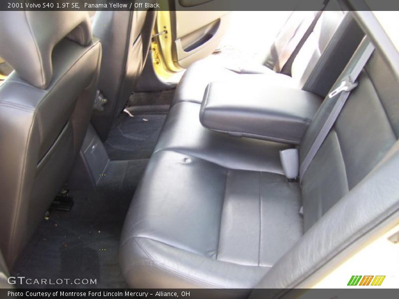 Panama Yellow / Off Black 2001 Volvo S40 1.9T SE
