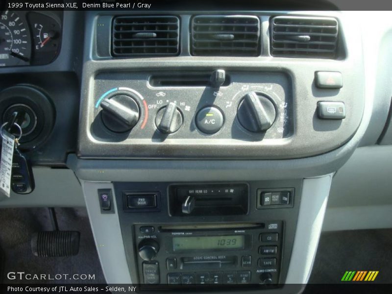 Denim Blue Pearl / Gray 1999 Toyota Sienna XLE