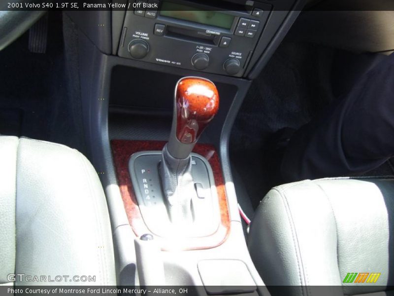 Panama Yellow / Off Black 2001 Volvo S40 1.9T SE